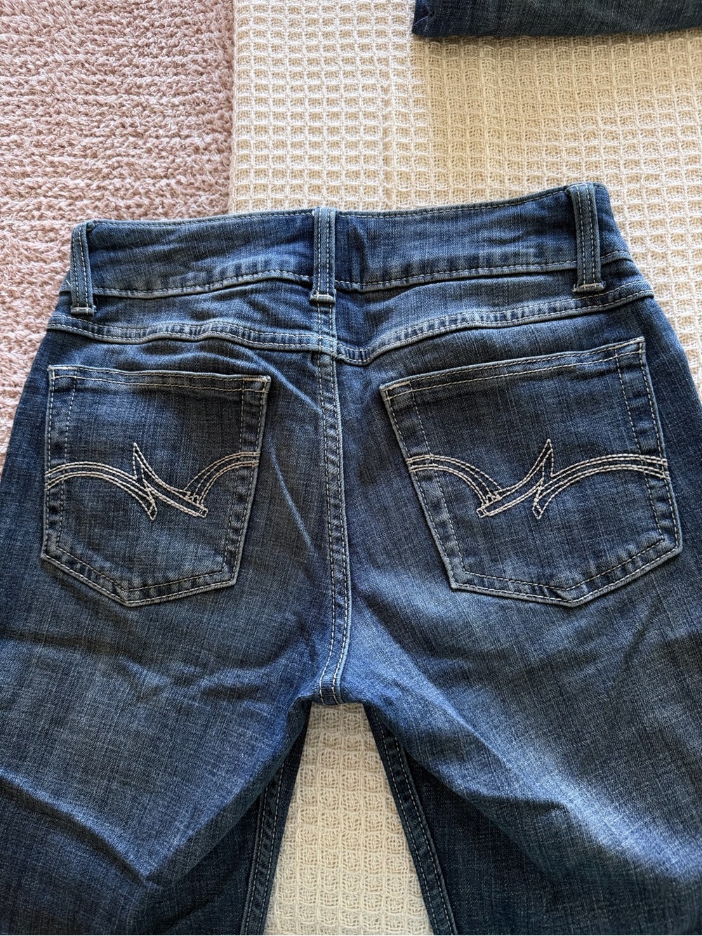 Wrangler Women’s Indigo Blue Boot Cut Jeans - Picture 11 of 15